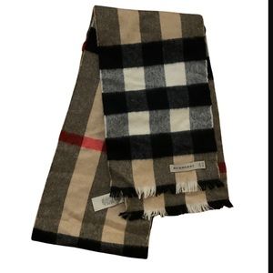 Authentic cashmere Burberry Scarf